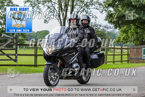 PR2406-07422-C_LOGO_ON_PHOTO