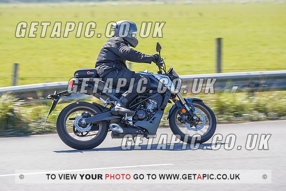 RS2204_2562