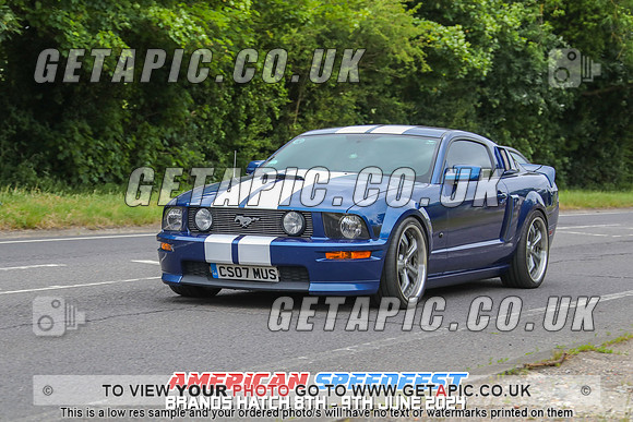 GP2406-7810_LOGO_ON_PHOTO