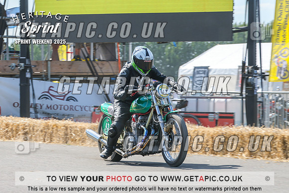 GP2508-6530_LOGO_ON_PHOTO