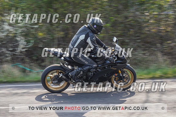 RS2203_4605