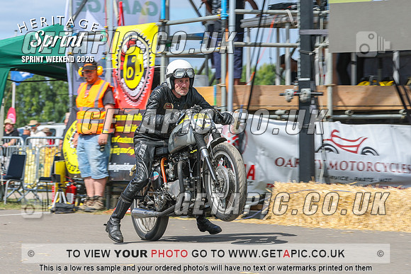 GP2508-3673_LOGO_ON_PHOTO