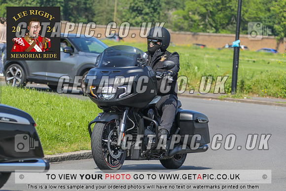 GP2405-4060-C_LOGO_ON_PHOTO