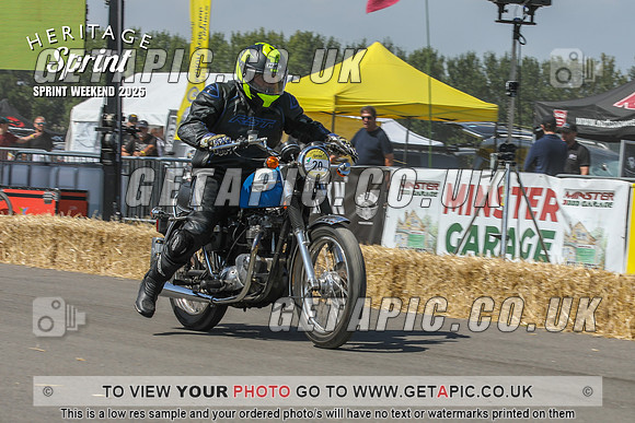 PP2508-4010_LOGO_ON_PHOTO