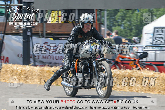 GP2508-4809-C_LOGO_ON_PHOTO
