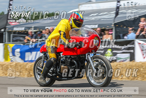 GP2508-4093-C_LOGO_ON_PHOTO