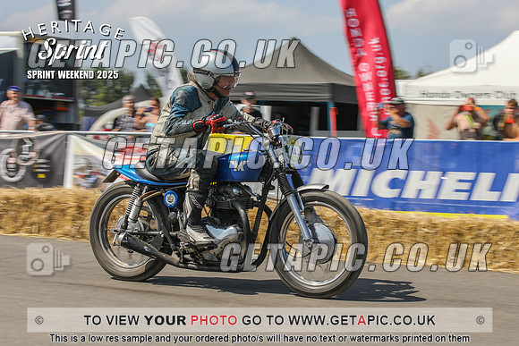 PP2508-4136_LOGO_ON_PHOTO