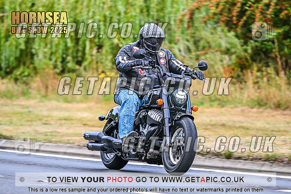 SJ2508-0947-C_LOGO_ON_PHOTO