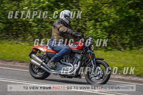 RS2204_12054