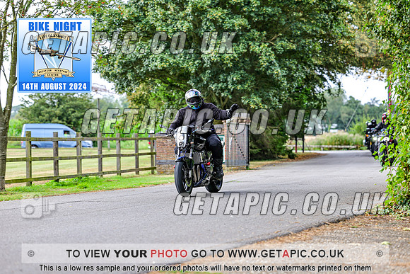 PR2408-05690_LOGO_ON_PHOTO
