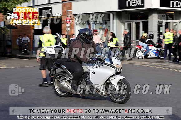 PR2407-12334_LOGO_ON_PHOTO