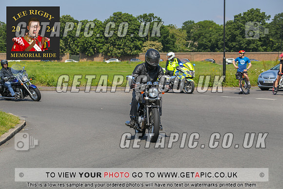 GP2405-4570_LOGO_ON_PHOTO