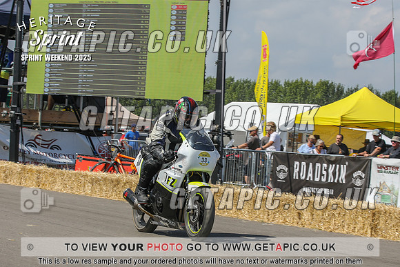 PP2508-3044-C_LOGO_ON_PHOTO