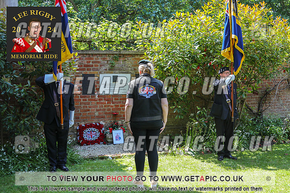 GP2405-5300_LOGO_ON_PHOTO