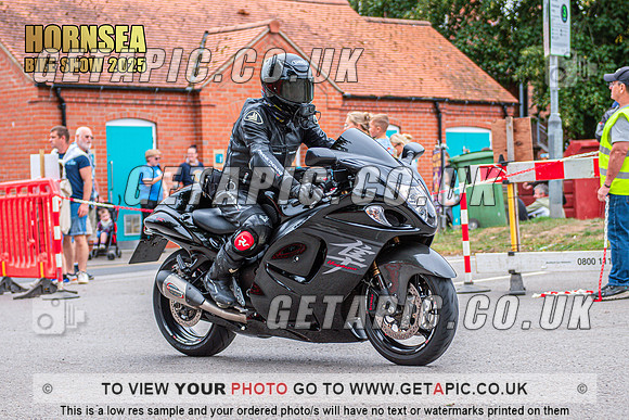 TW2508-3553_LOGO_ON_PHOTO