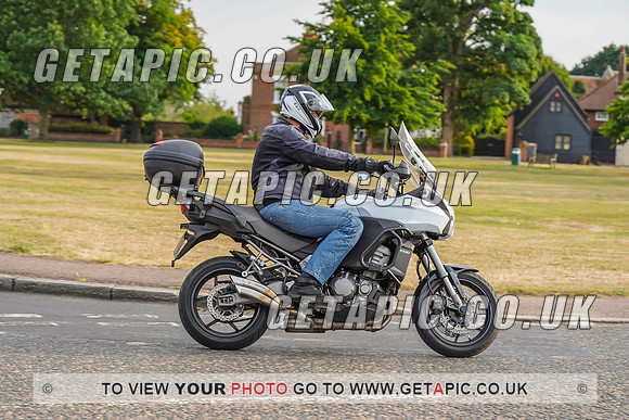 RS2207_8479