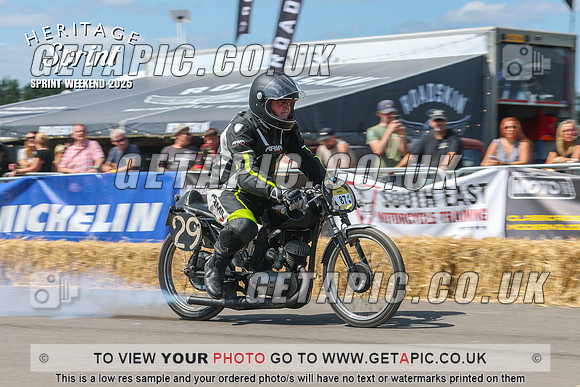 GP2508-4861_LOGO_ON_PHOTO