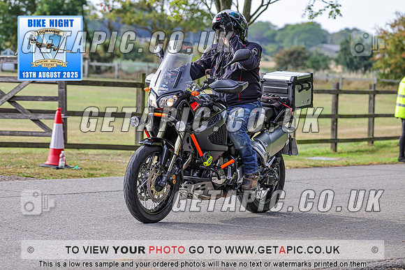 PR2508-08121_LOGO_ON_PHOTO