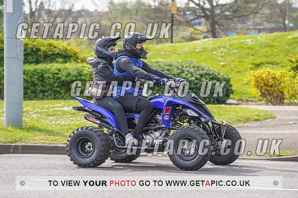 RS2204_3949