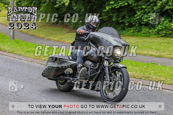 PR2407-4883_LOGO_ON_PHOTO