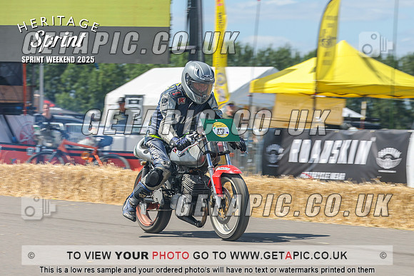 GP2508-4766_LOGO_ON_PHOTO