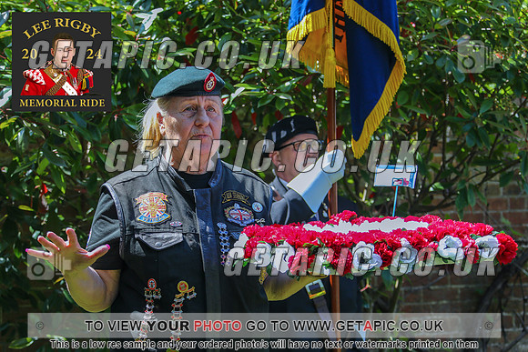 GP2405-5284_LOGO_ON_PHOTO