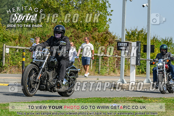 KS2409-1677-C_LOGO_ON_PHOTO