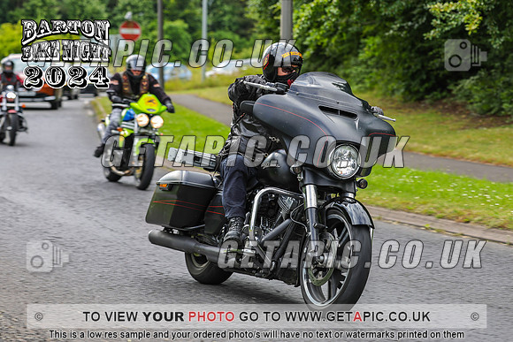 PR2407-2065_LOGO_ON_PHOTO