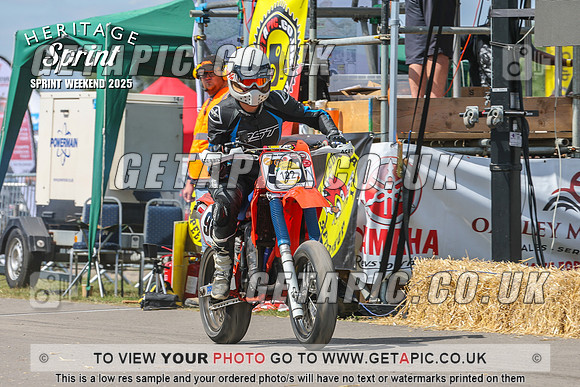 GP2508-4112-C_LOGO_ON_PHOTO