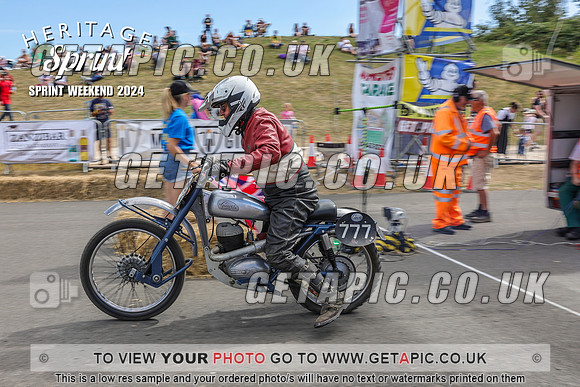 PR2408-01810-C_LOGO_ON_PHOTO