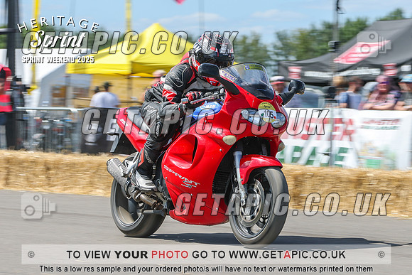 GP2508-5254-C_LOGO_ON_PHOTO