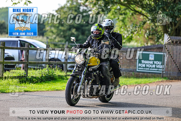 PR2506-07126_LOGO_ON_PHOTO