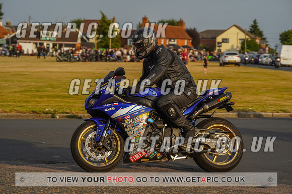 RS2207_8947