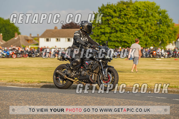 RS2207_8732