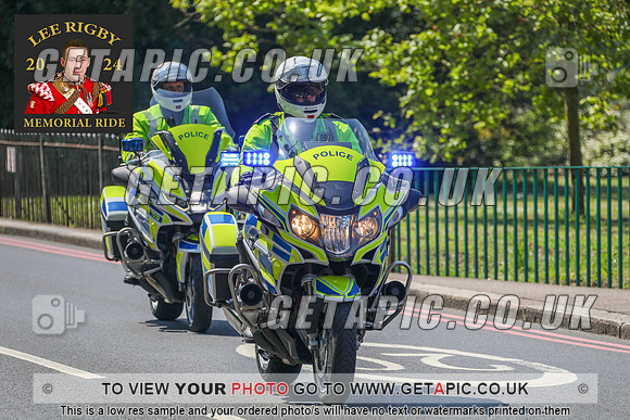GP2405-5243_LOGO_ON_PHOTO