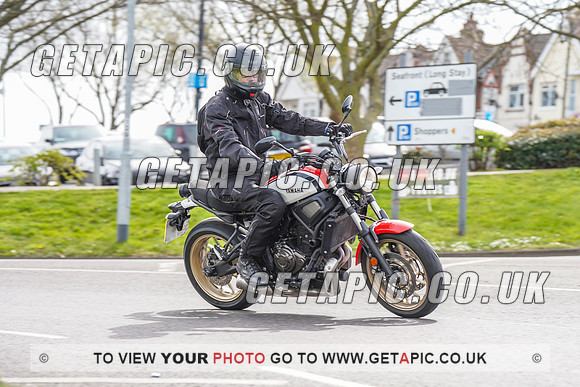 RS2204_10289