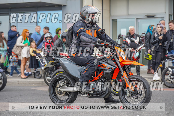 RS2205_9745