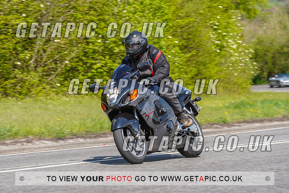 RS2204_11585