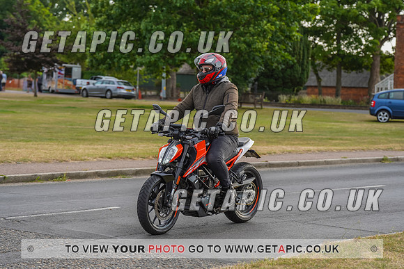 RS2207_8468
