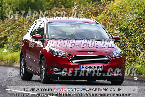 KS2409-5443-C_LOGO_ON_PHOTO