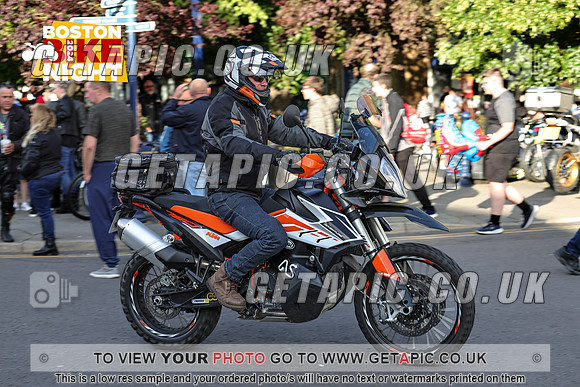 PR2407-13435_LOGO_ON_PHOTO
