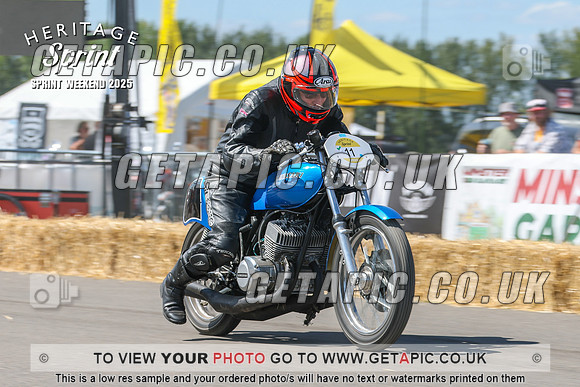 GP2508-4992-C_LOGO_ON_PHOTO