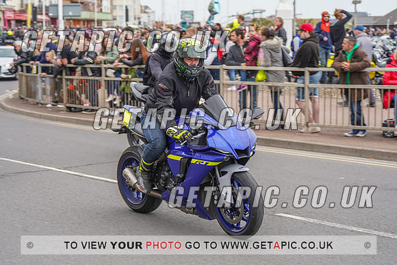 RS2205_13029