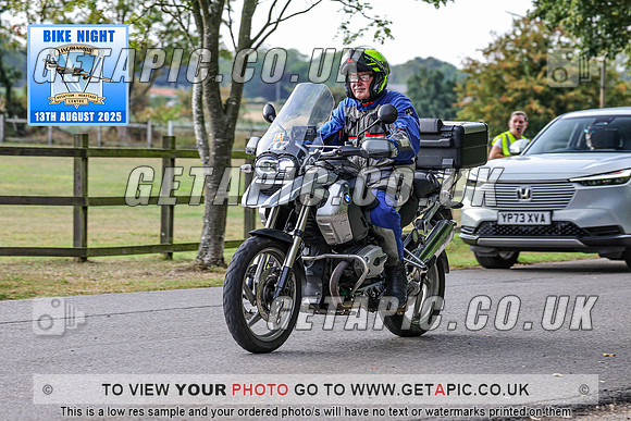 PR2508-09850_LOGO_ON_PHOTO
