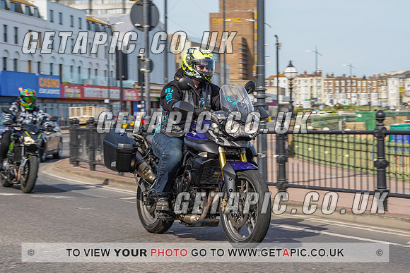 RS0622_1025