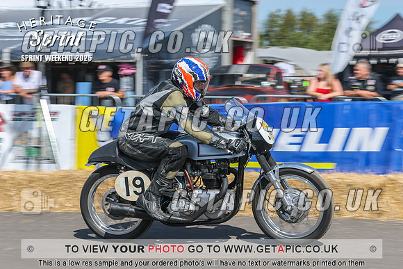 GP2508-3399_LOGO_ON_PHOTO