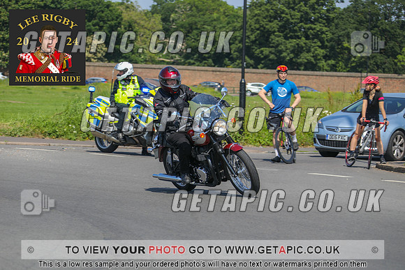 GP2405-4568_LOGO_ON_PHOTO