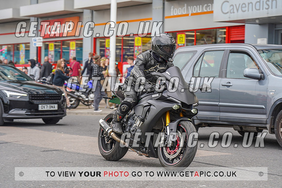 RS2205_11883