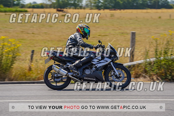 RS2208_1053
