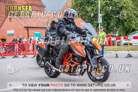 TW2508-1718_LOGO_ON_PHOTO
